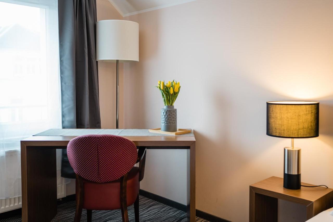Point Hotel Apartments And Rooms Дрезден Екстериор снимка